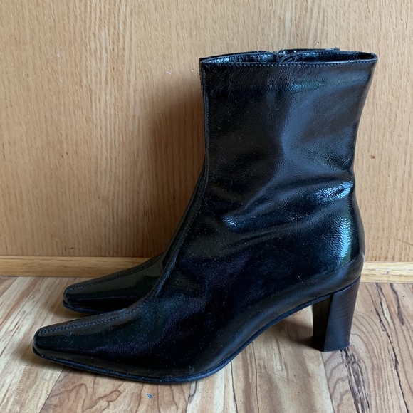 Aquatalia by Marvin K 7-1/2 black patent leather Italy point toe mid calf boots - Picture 5 of 13